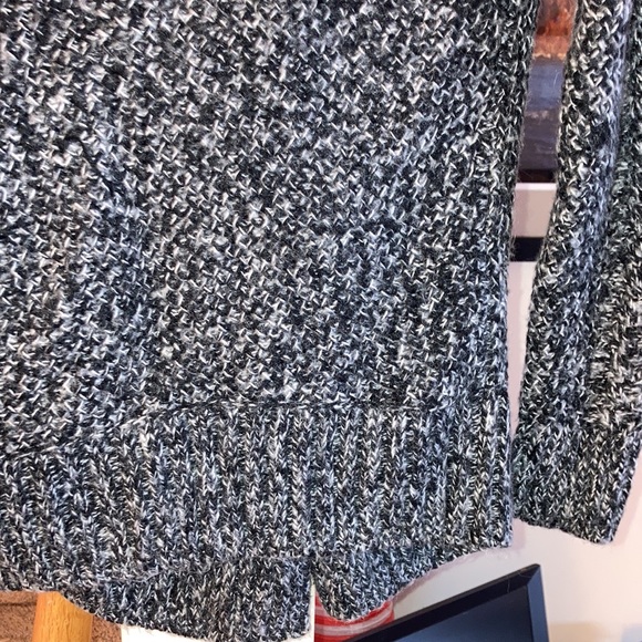 Gap Kids black and white knit cardigan sweater size large - Picture 16 of 16